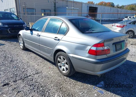2004 BMW 325Xi z USA, uszkodzony, nr VIN WBAEU33414PF62660